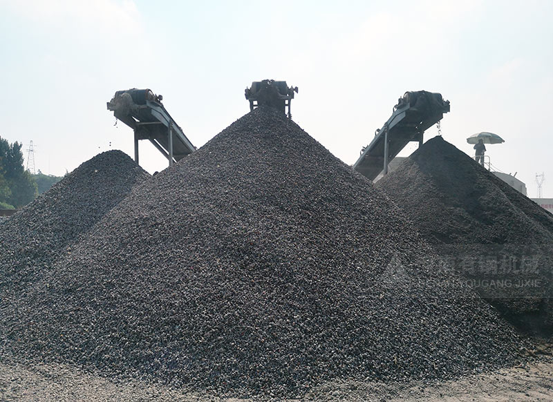 湖南麻阳建筑垃圾制砂现场